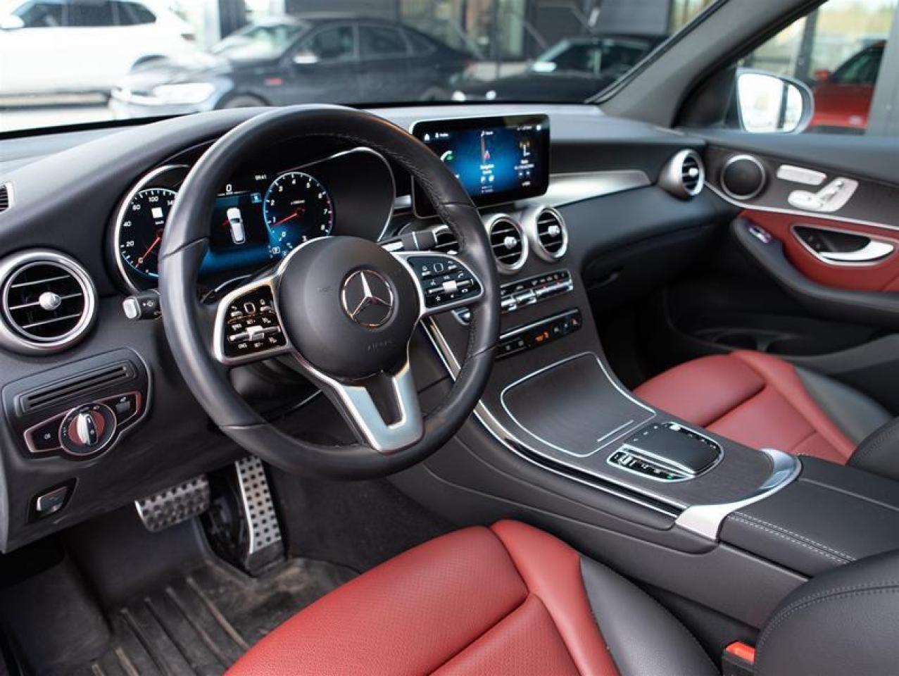 2022 Mercedes-Benz GLC300 4MATIC SUV Photo