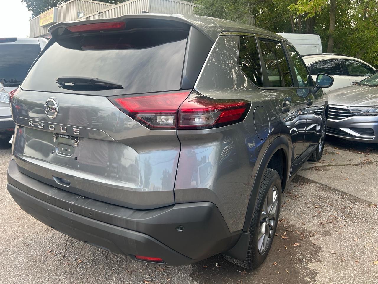 2021 Nissan Rogue FWD S Photo