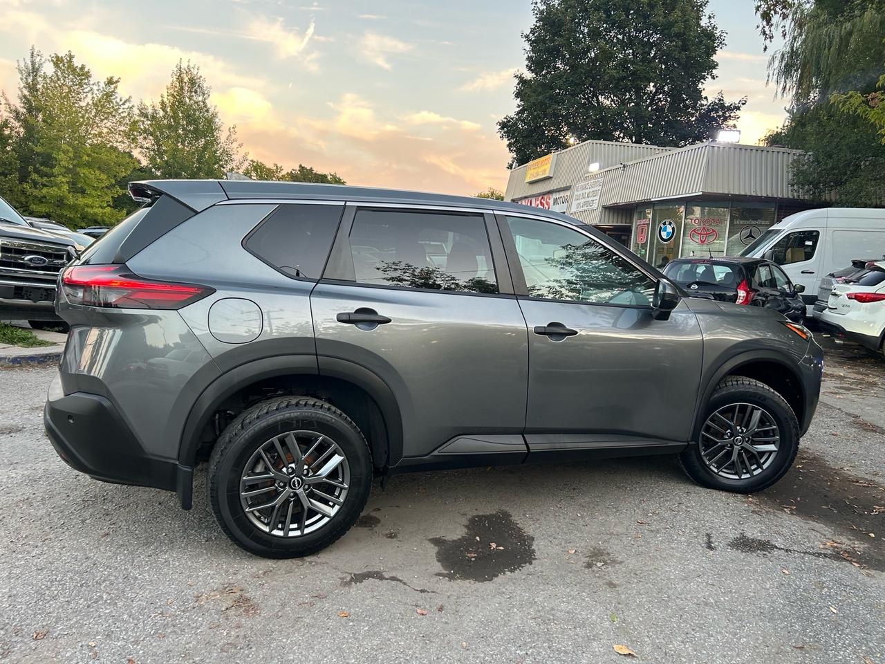 2021 Nissan Rogue FWD S Photo