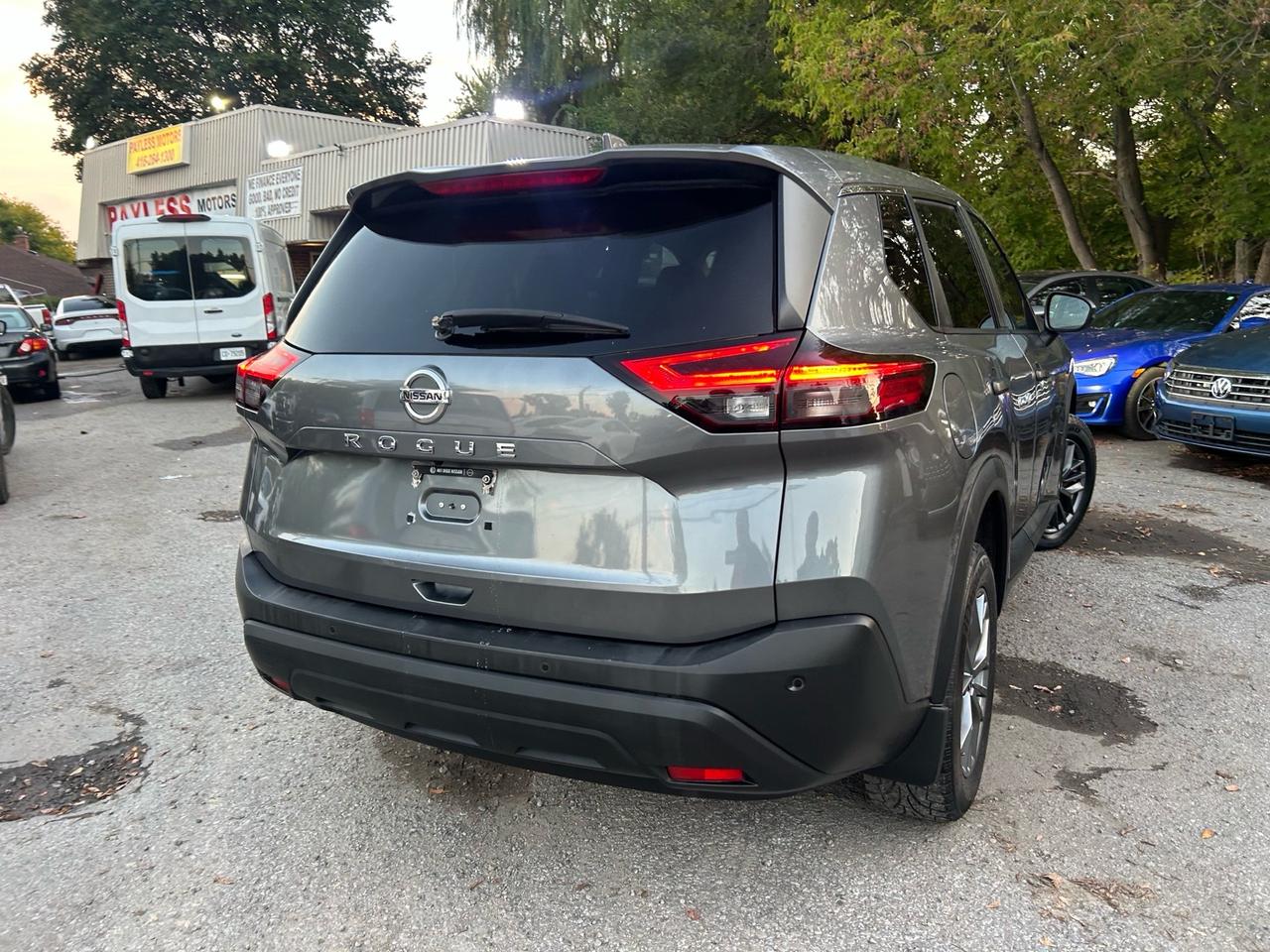 2021 Nissan Rogue FWD S Photo