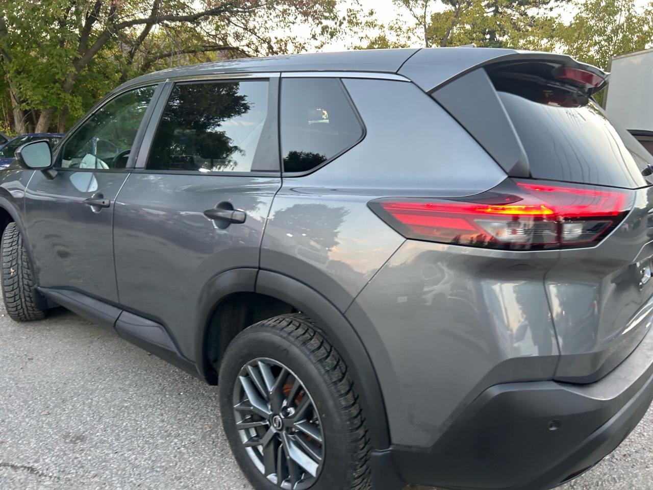 2021 Nissan Rogue FWD S Photo