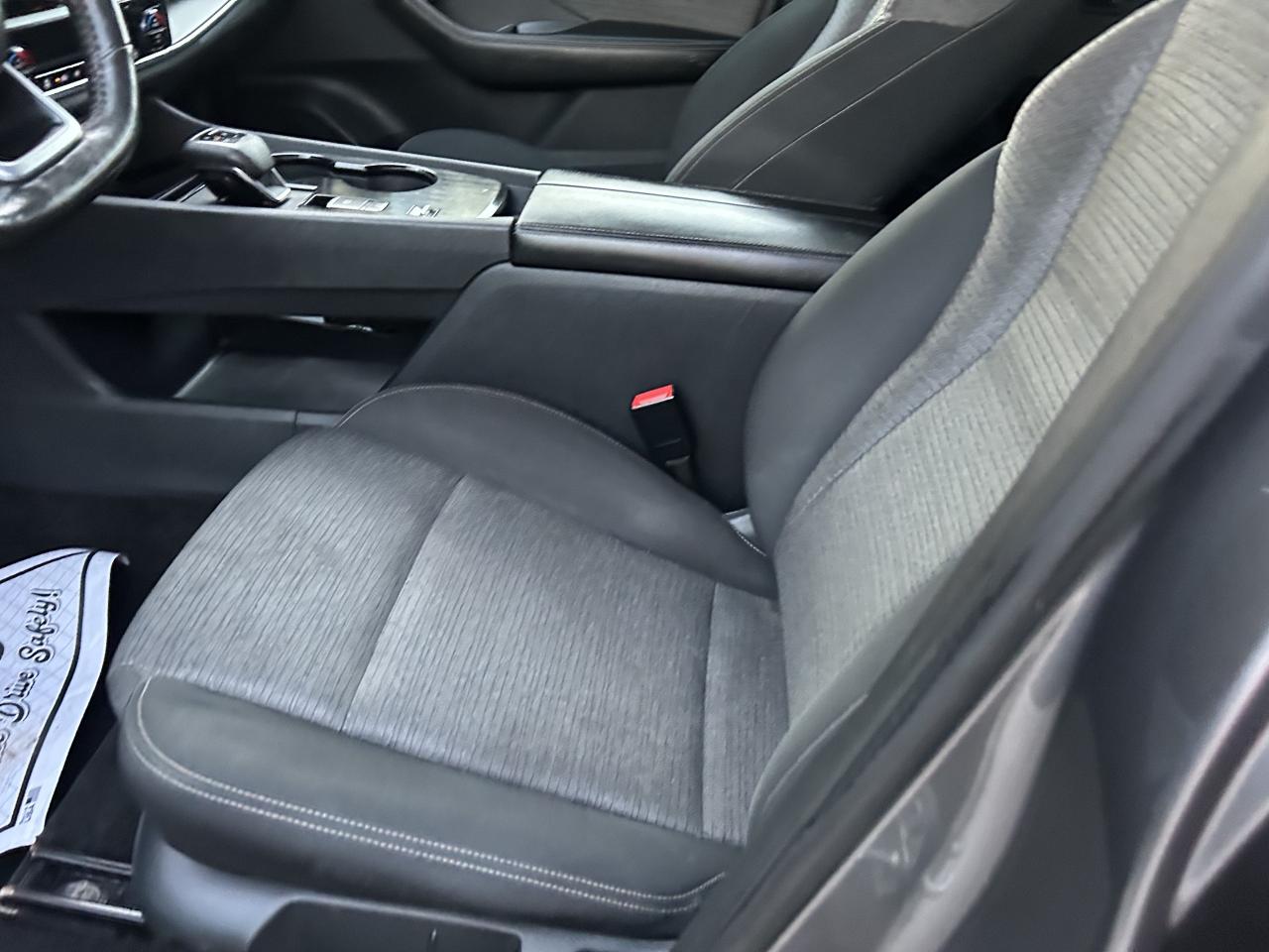 2021 Nissan Rogue FWD S Photo