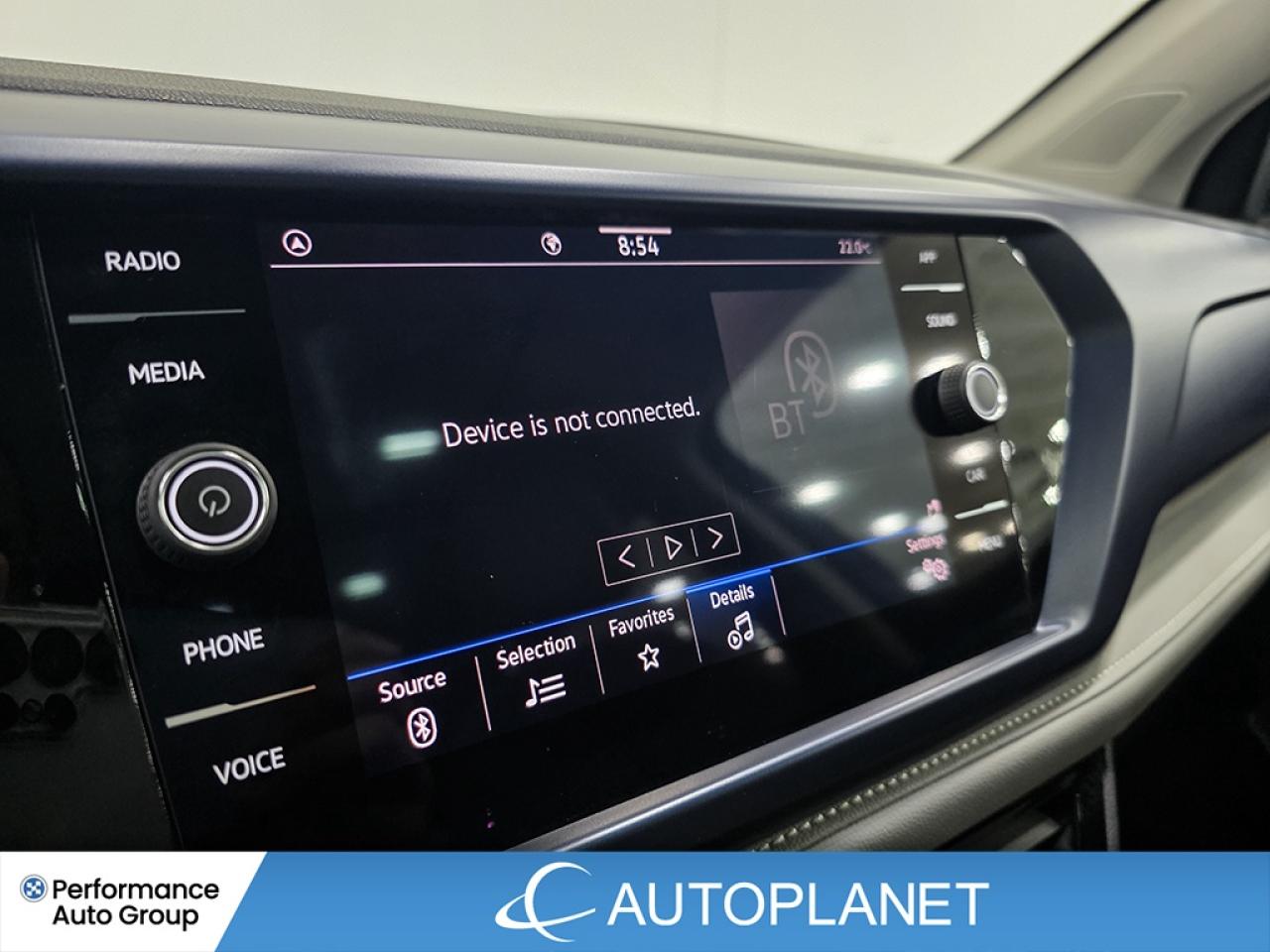 2024 Volkswagen Taos Comfortline - FINANCE @$79/WK OR LEASE @$94/WK Photo