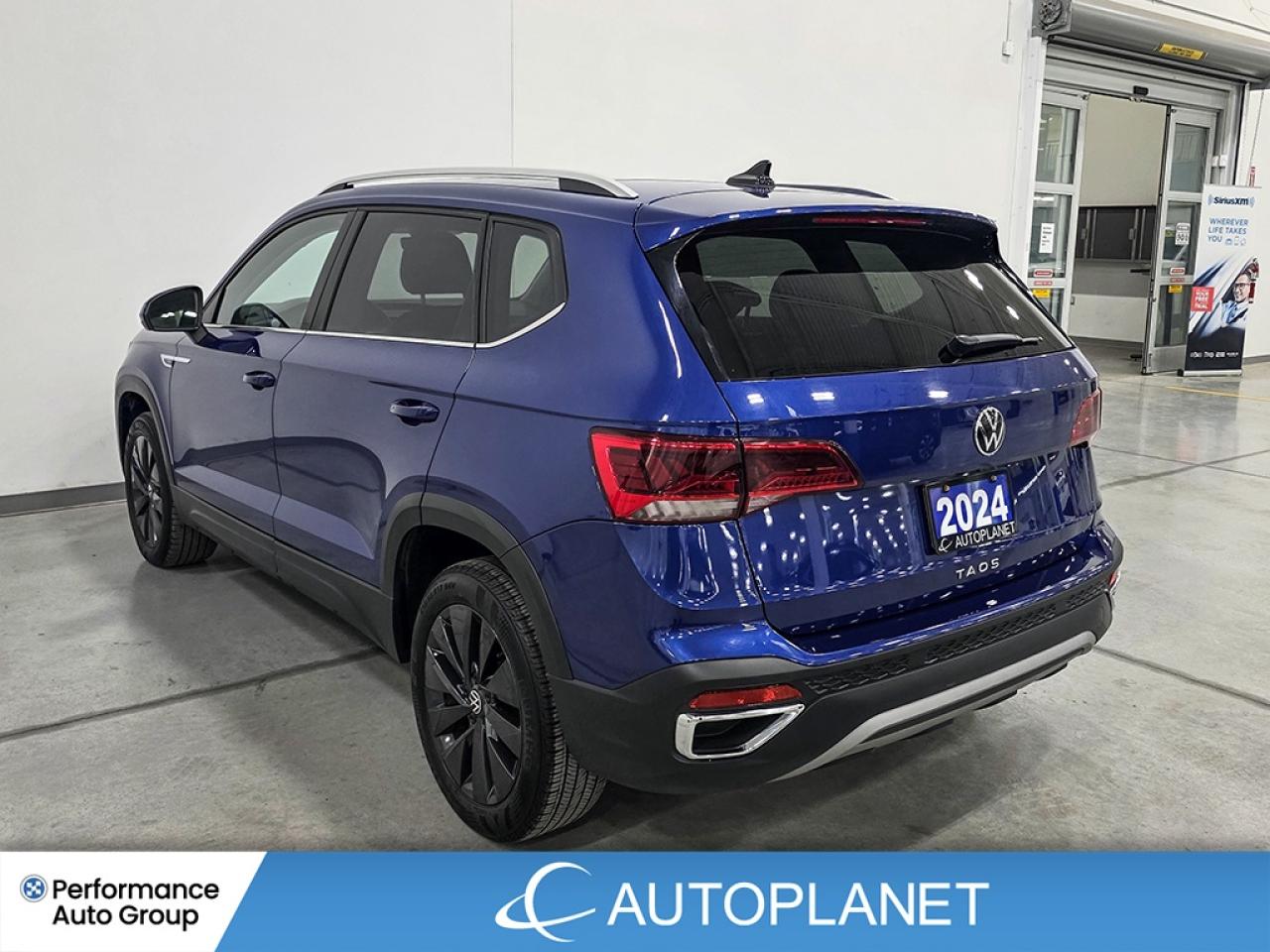 2024 Volkswagen Taos Comfortline, Pano Roof, Back Up Cam, Bluetooth! Photo