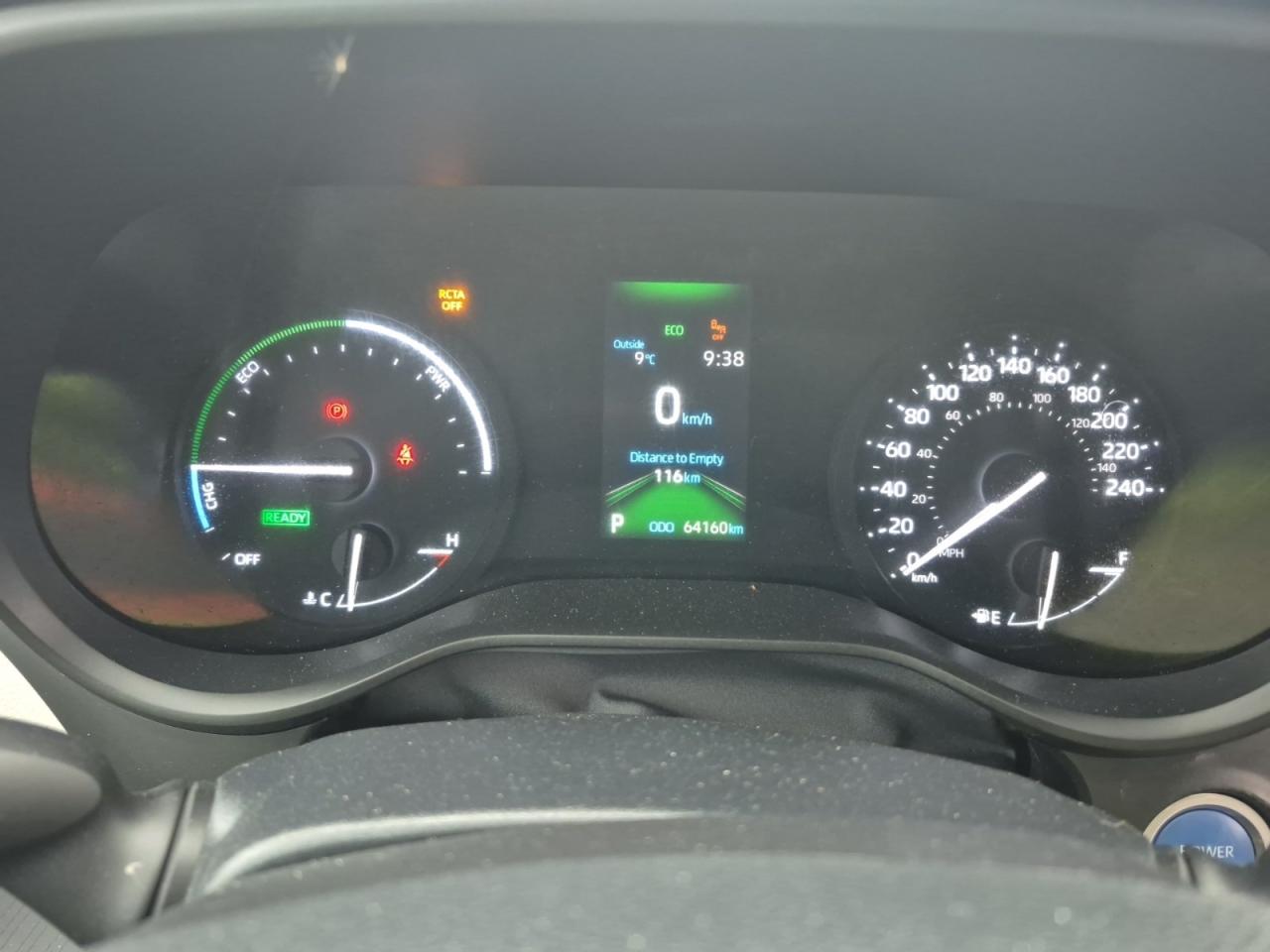 2022 Toyota Sienna LE 8-Passenger FWD Photo