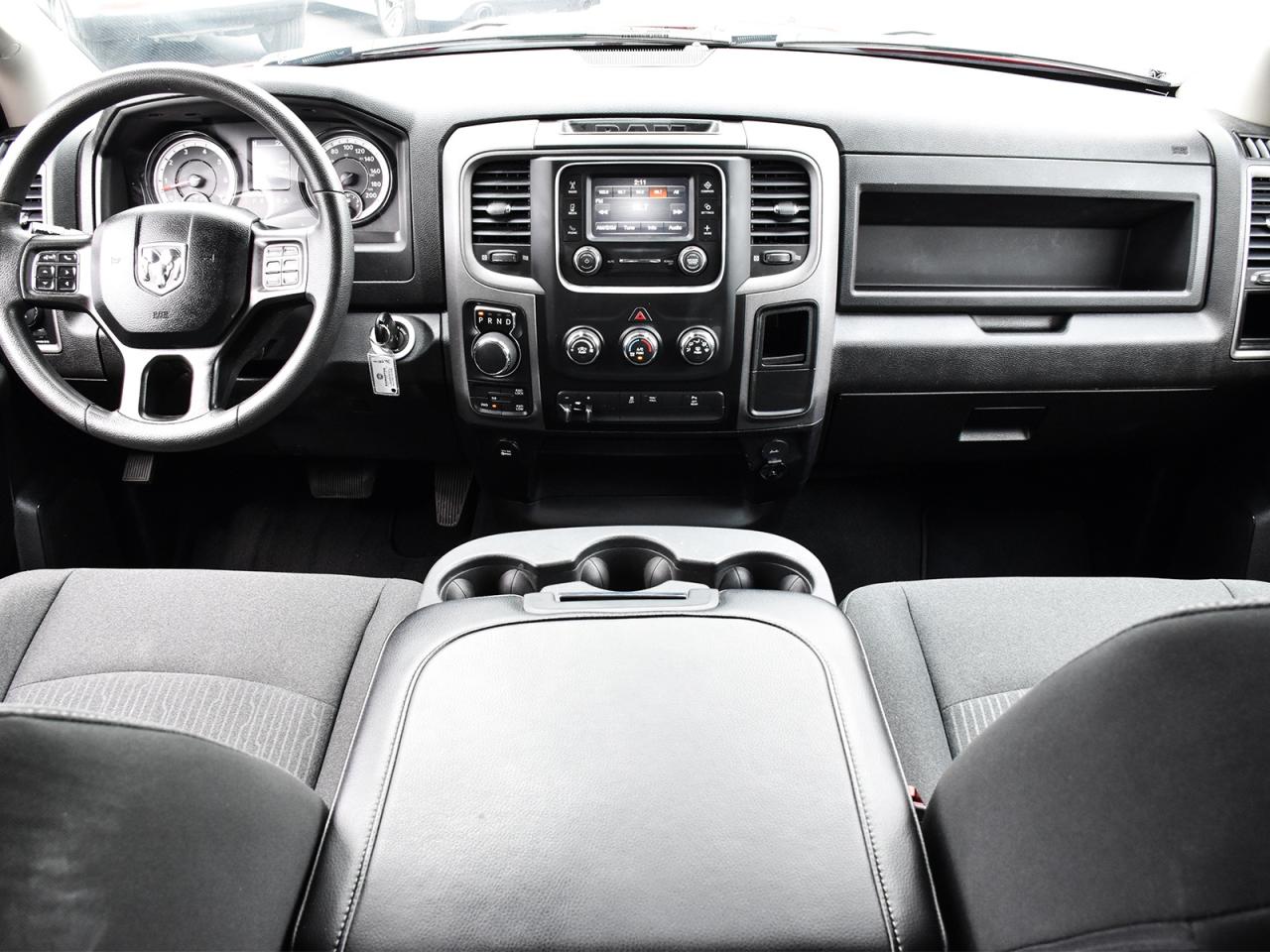 2022 RAM 1500 Classic EXPRESS Photo