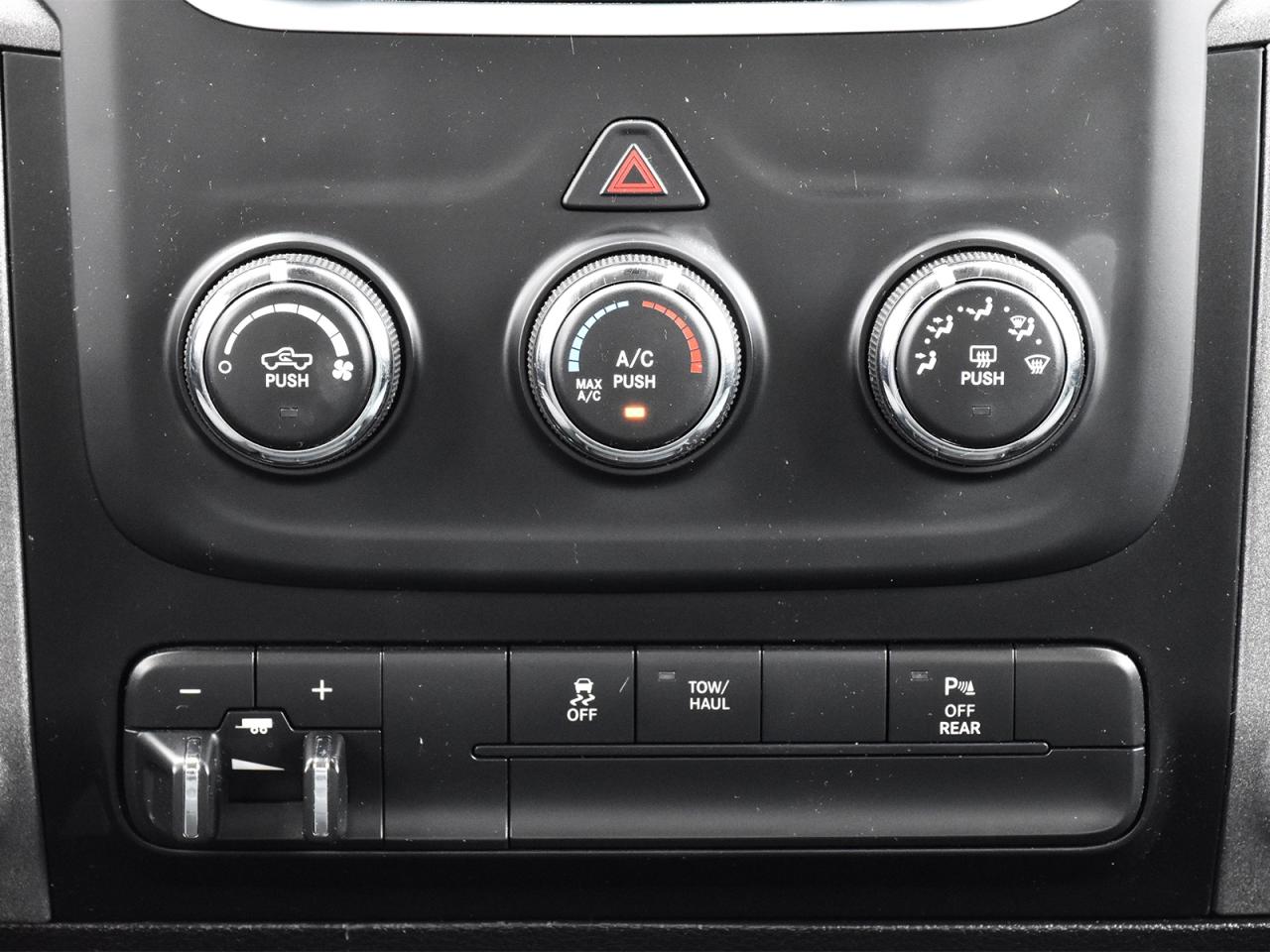 2022 RAM 1500 Classic EXPRESS Photo