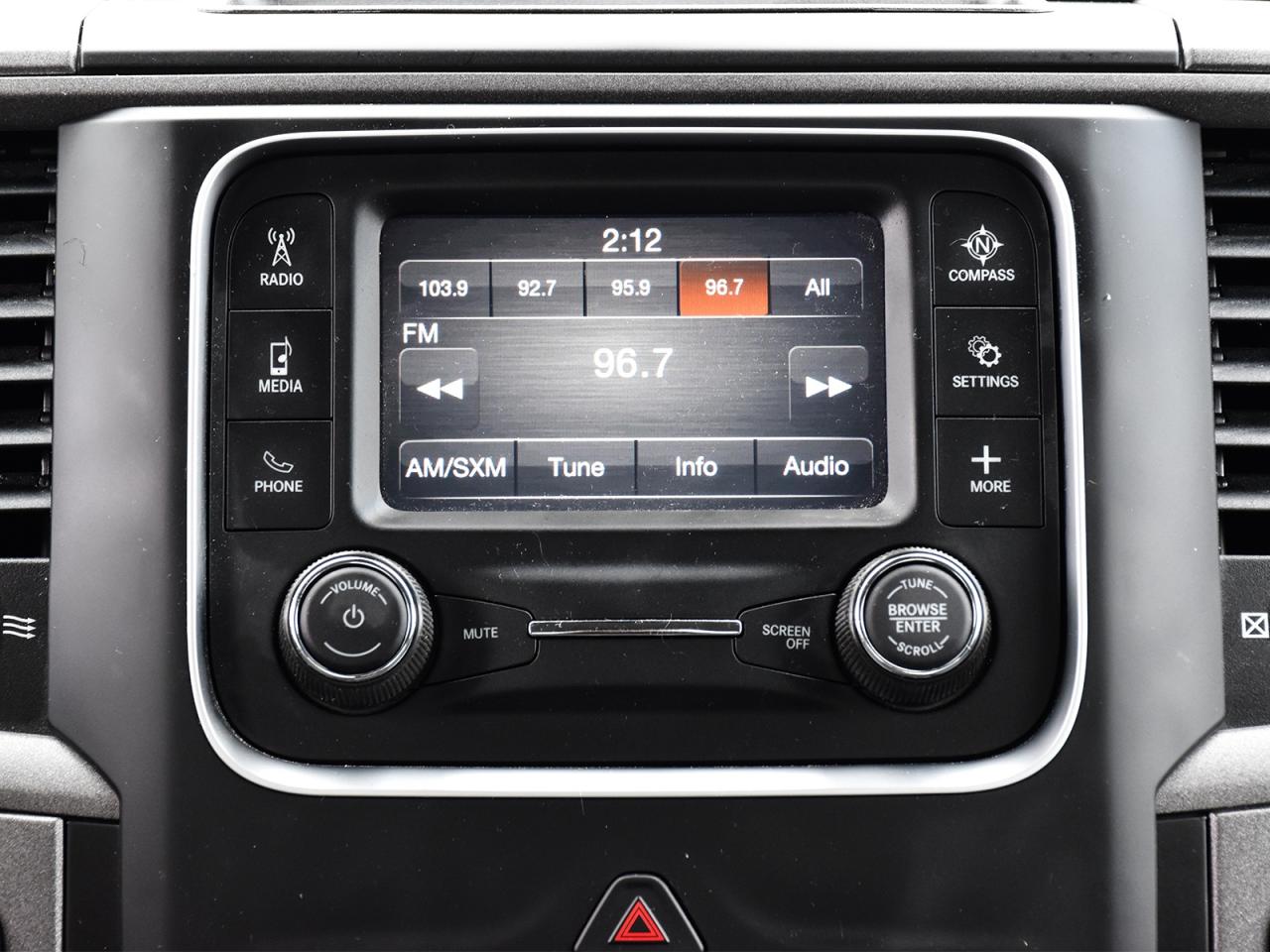 2022 RAM 1500 Classic EXPRESS Photo