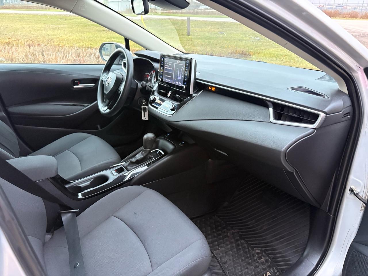 2020 Toyota Corolla CVT Photo