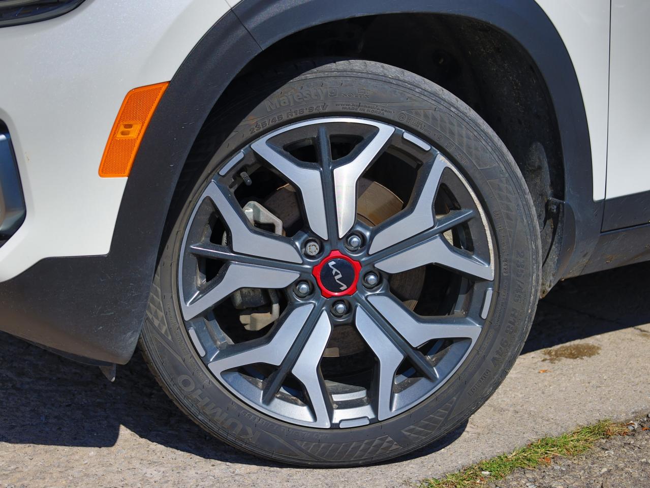 2023 Kia Seltos SX AWD   HUD   Premium Sound   Navigation Photo