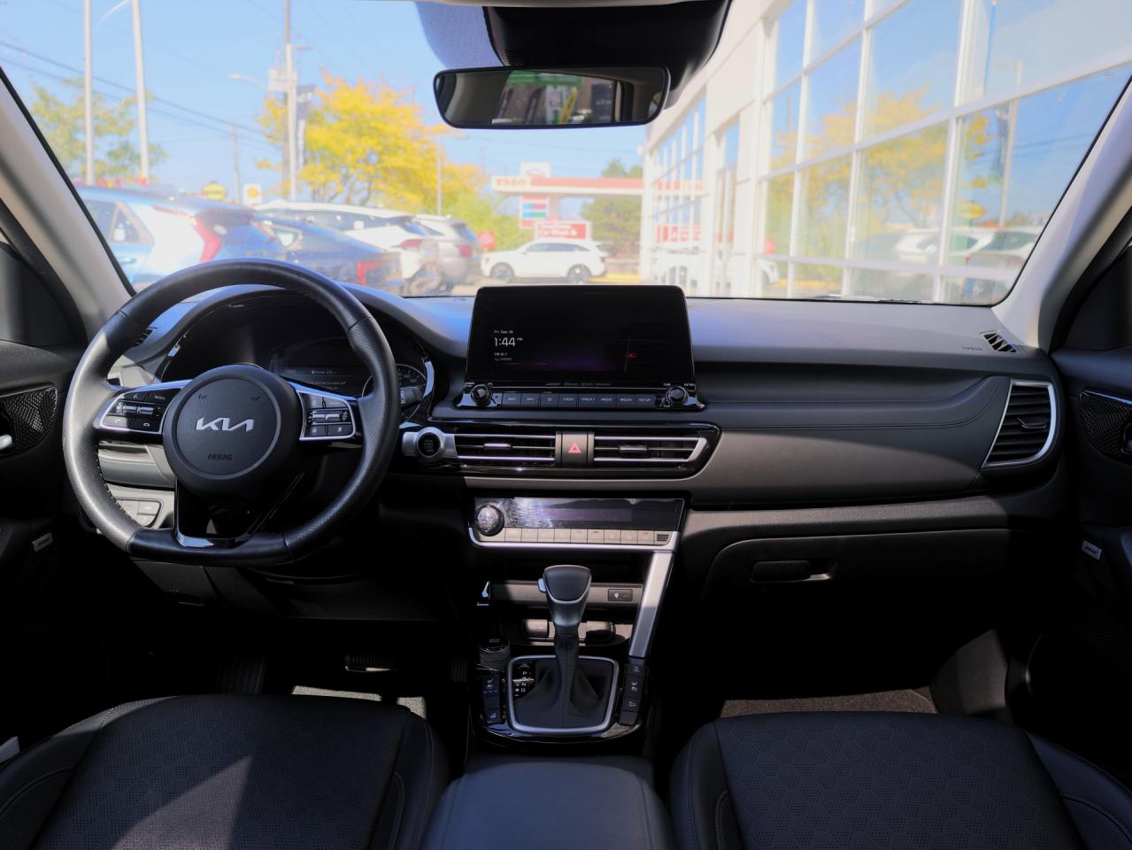 2023 Kia Seltos SX AWD   HUD   Premium Sound   Navigation Photo