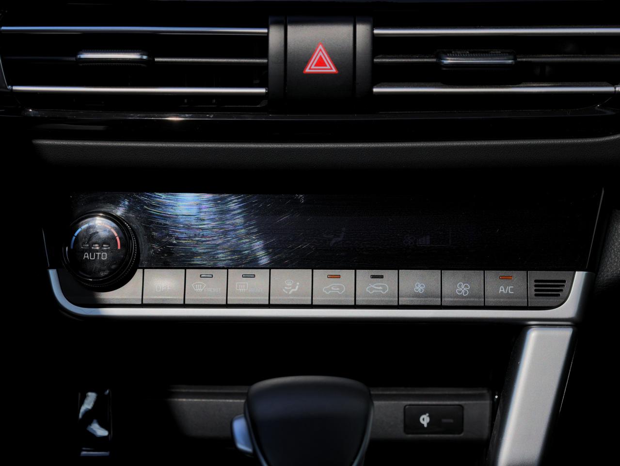 2023 Kia Seltos SX AWD   HUD   Premium Sound   Navigation Photo