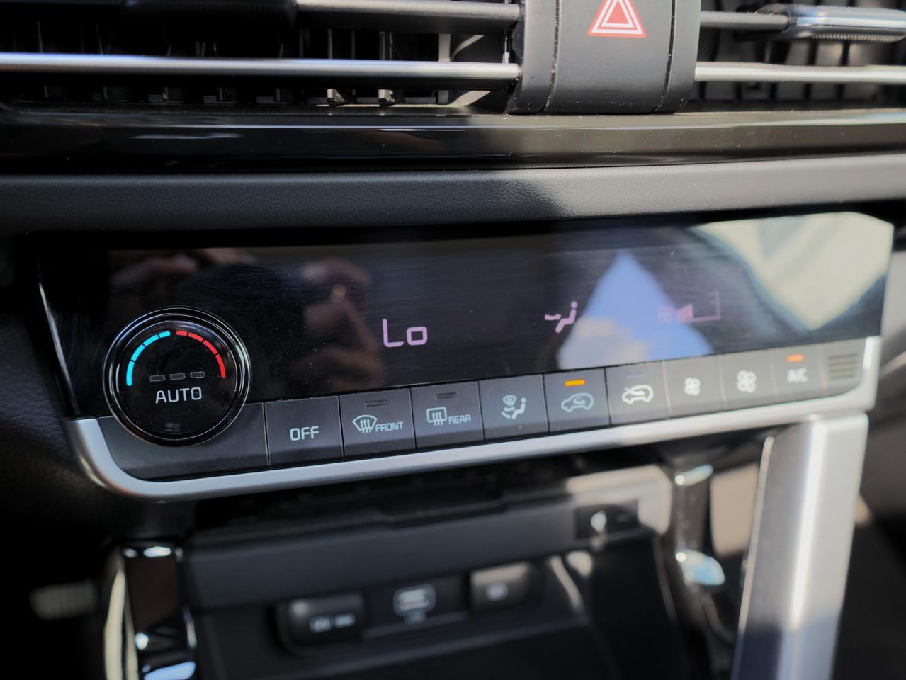 2023 Kia Seltos SX AWD   HUD   Premium Sound   Navigation Photo
