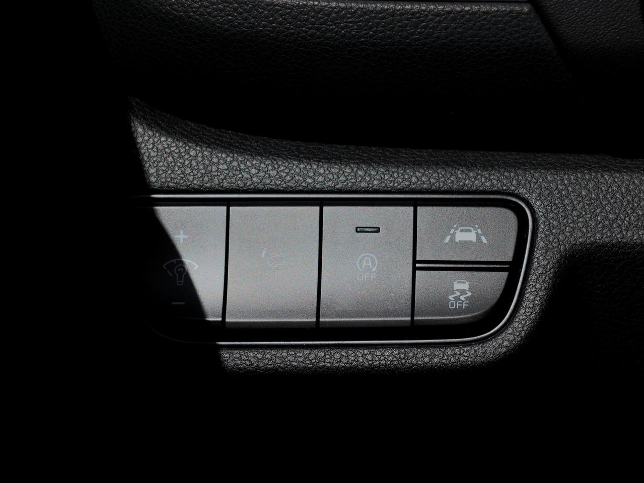 2023 Kia Seltos SX AWD   HUD   Premium Sound   Navigation Photo