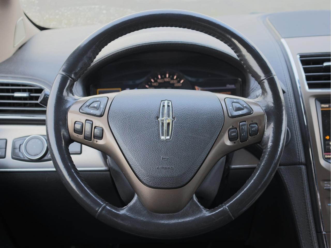 2011 Lincoln MKX AWD AS TRADED Photo