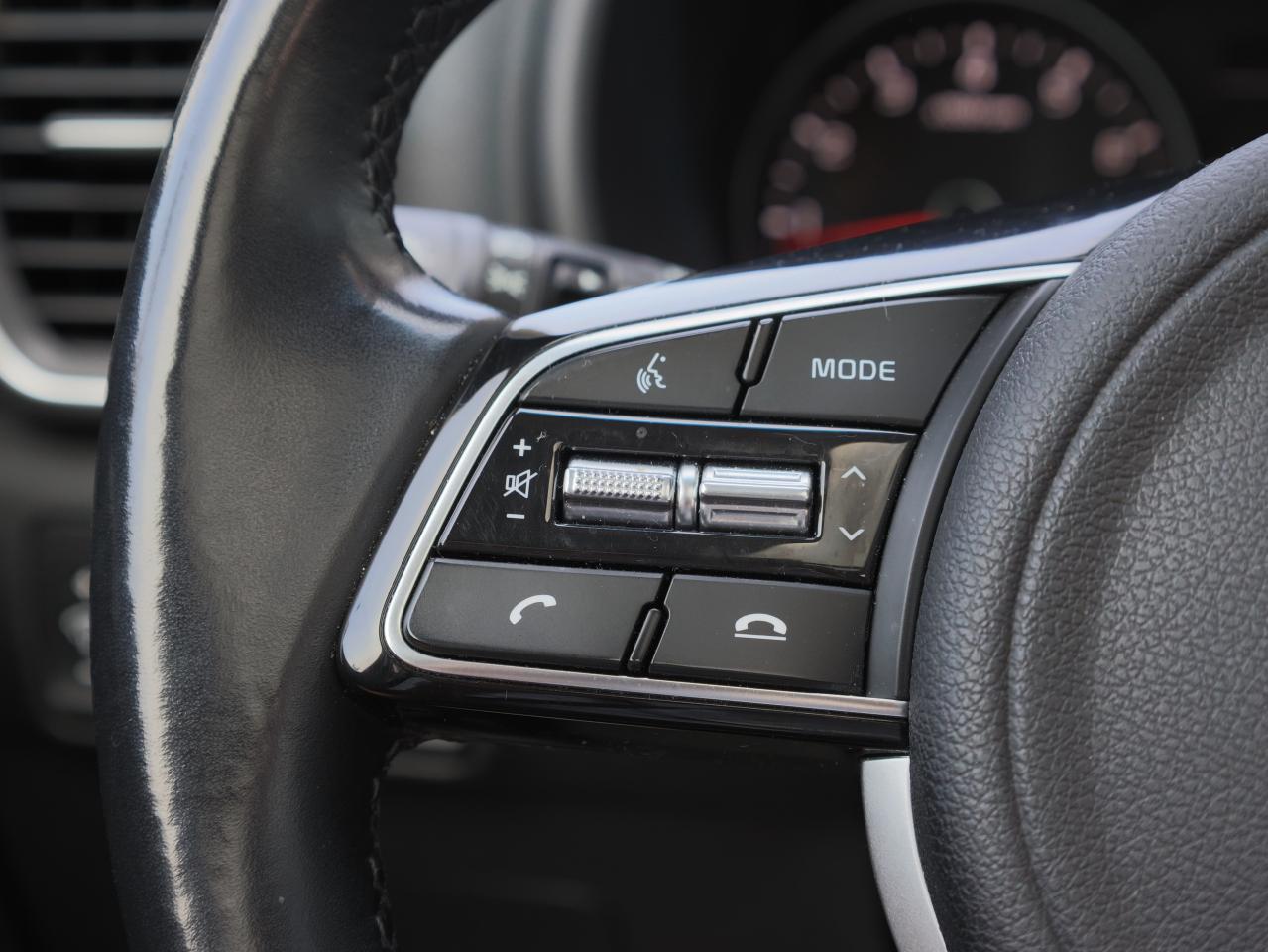 2022 Kia Sportage EX S AWD   Pano Roof   Push Start   Htd Steering Photo