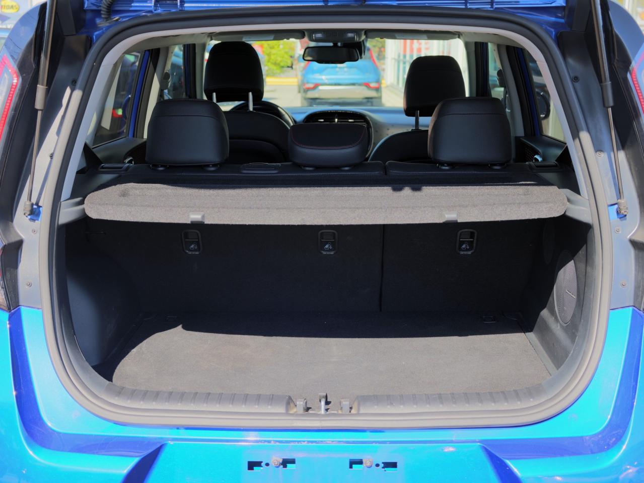 2023 Kia Soul GT-Line Limited   Leather   Cooled Seat   Sunroof Photo