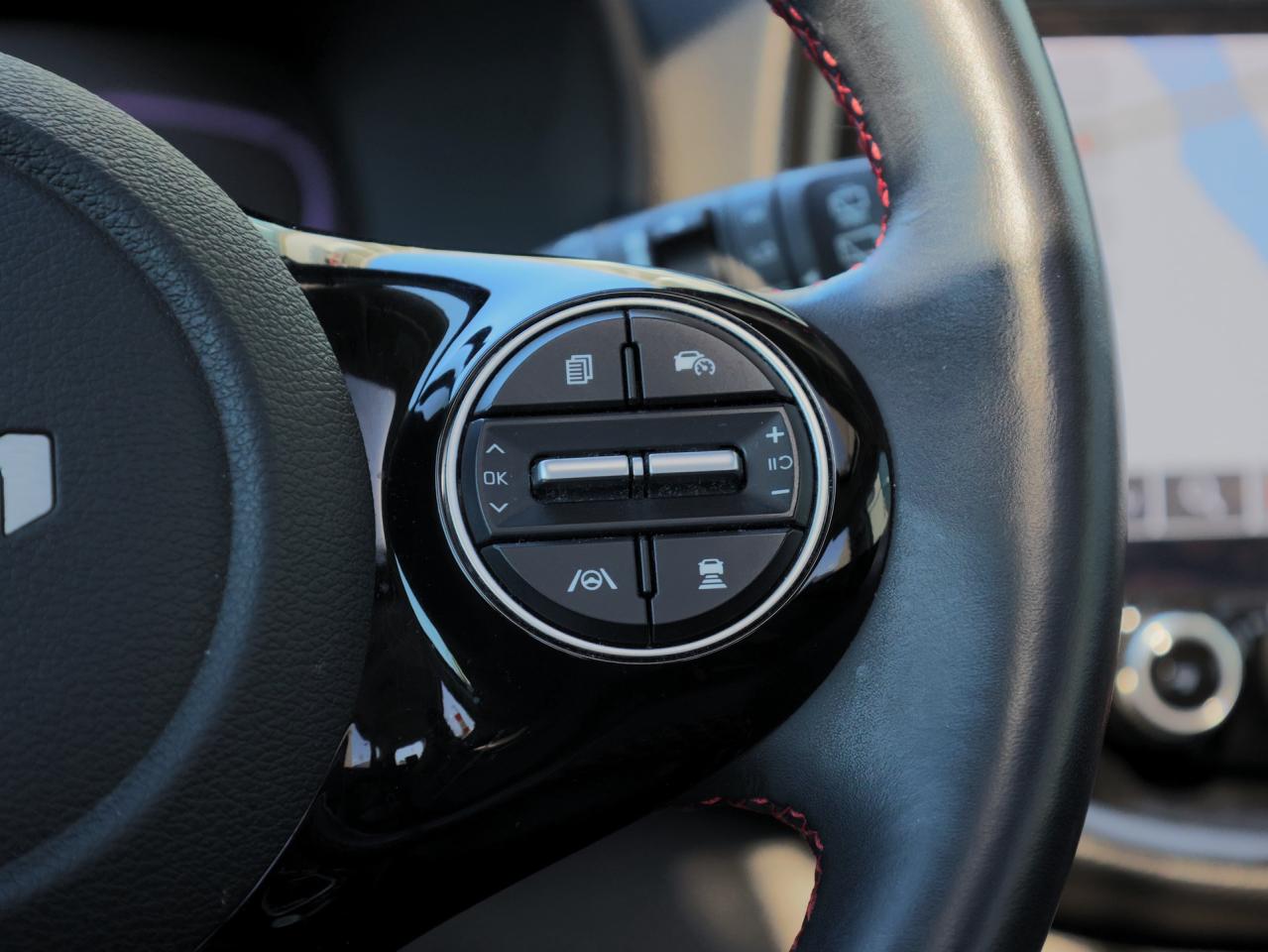 2023 Kia Soul GT-Line Limited   Leather   Cooled Seat   Sunroof Photo