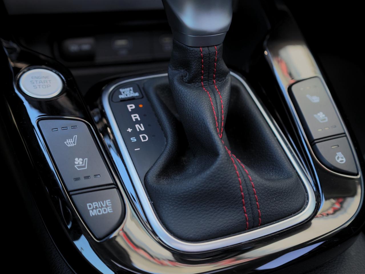 2023 Kia Soul GT-Line Limited   Leather   Cooled Seat   Sunroof Photo