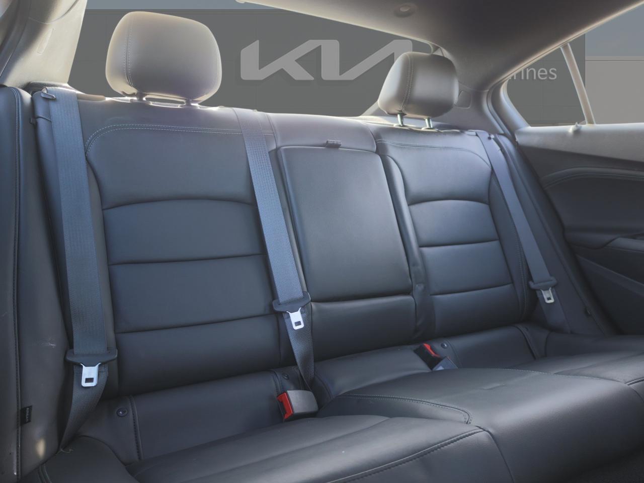 2017 Chevrolet Cruze Premier   Htd Seats   Turbocharged   Wi-Fi Hotspot Photo