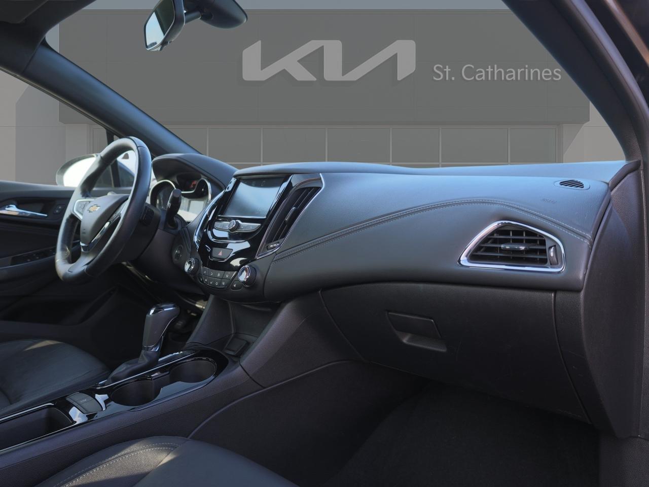 2017 Chevrolet Cruze Premier   Htd Seats   Turbocharged   Wi-Fi Hotspot Photo