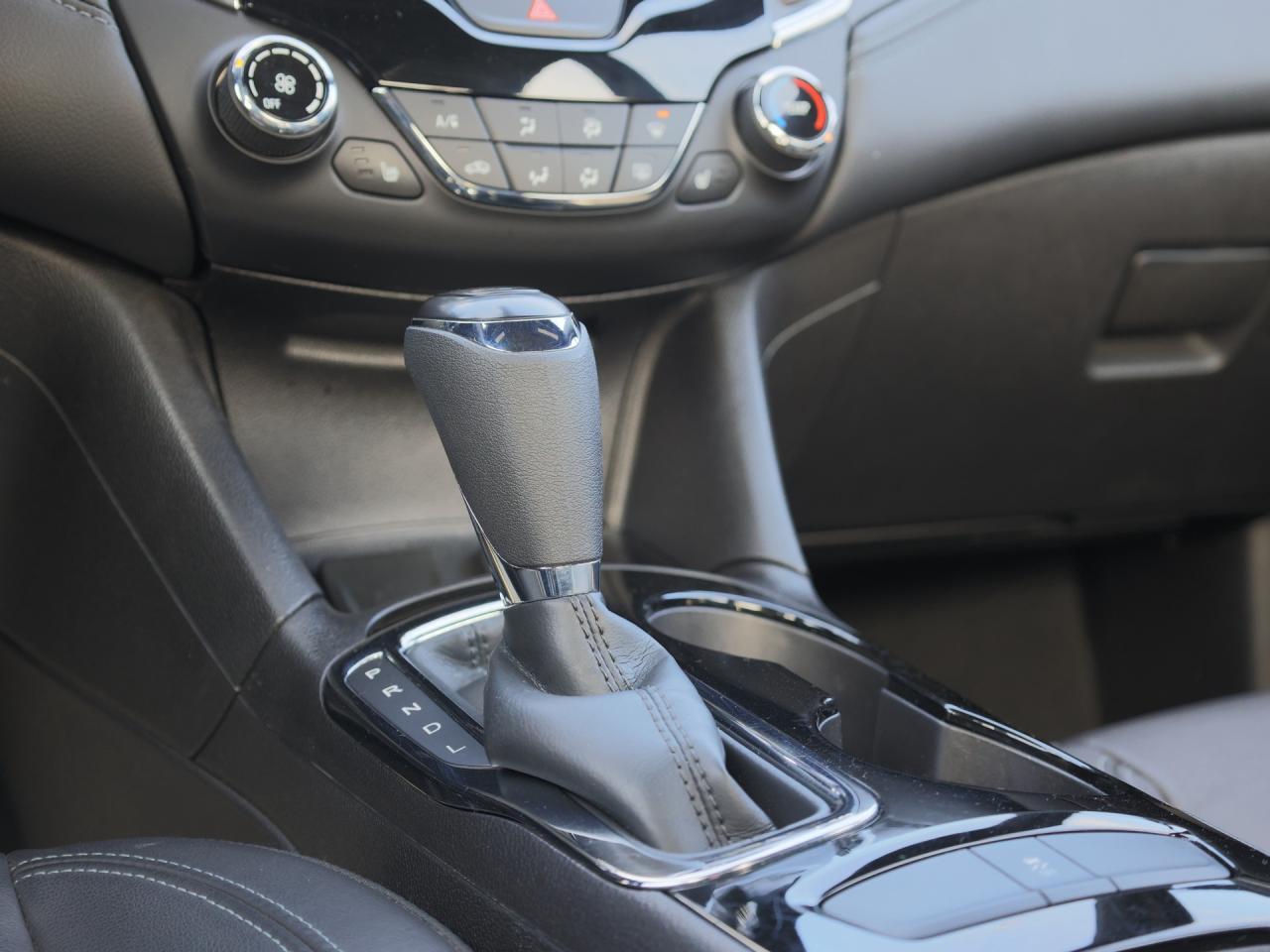 2017 Chevrolet Cruze Premier   Htd Seats   Turbocharged   Wi-Fi Hotspot Photo