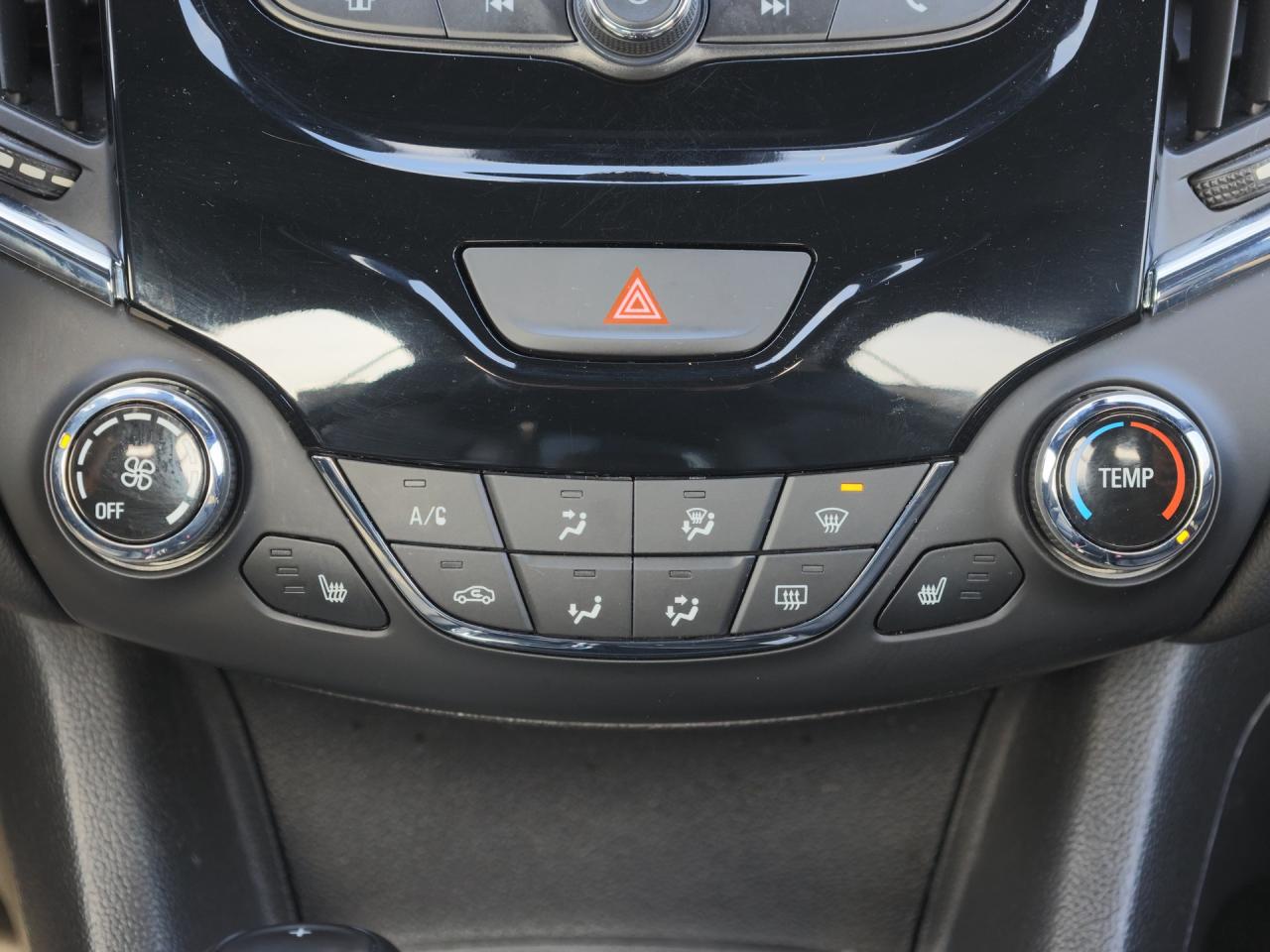 2017 Chevrolet Cruze Premier   Htd Seats   Turbocharged   Wi-Fi Hotspot Photo