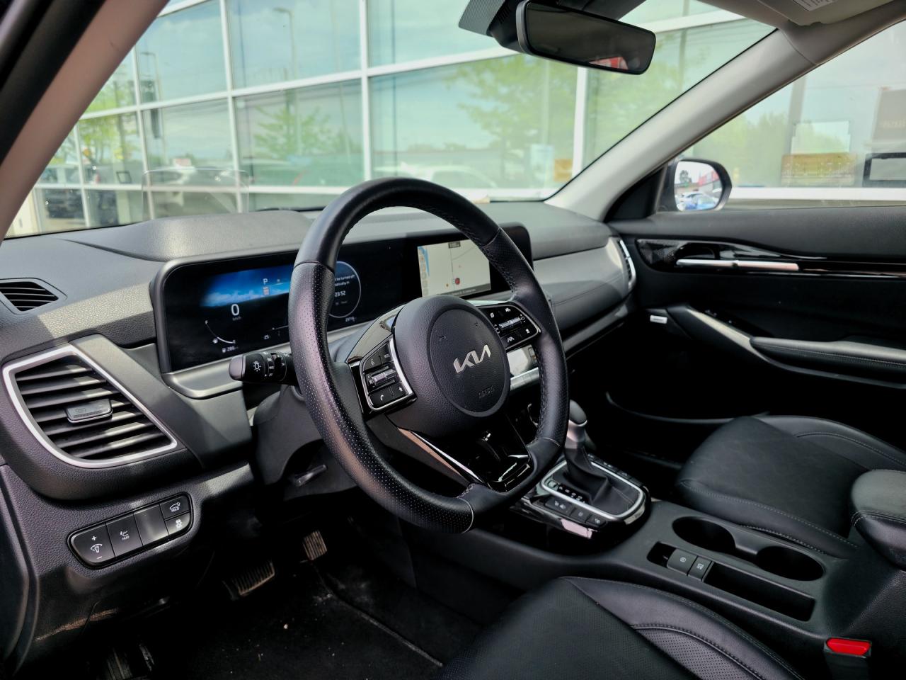 2024 Kia Seltos X-Line AWD   HUD   Bose   Cooled Seat Photo