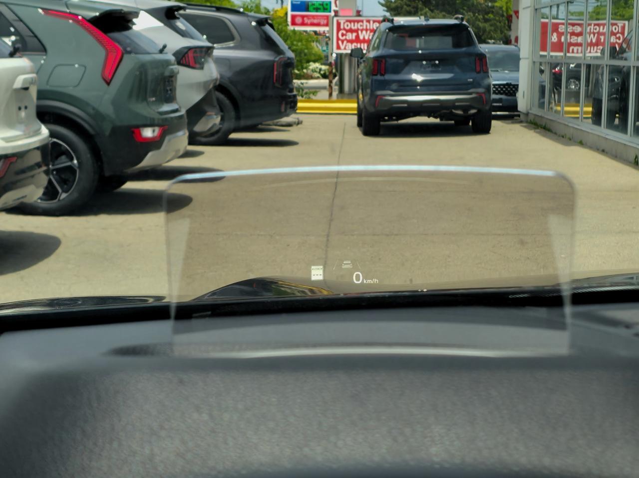 2024 Kia Seltos X-Line AWD   HUD   Bose   Cooled Seat Photo