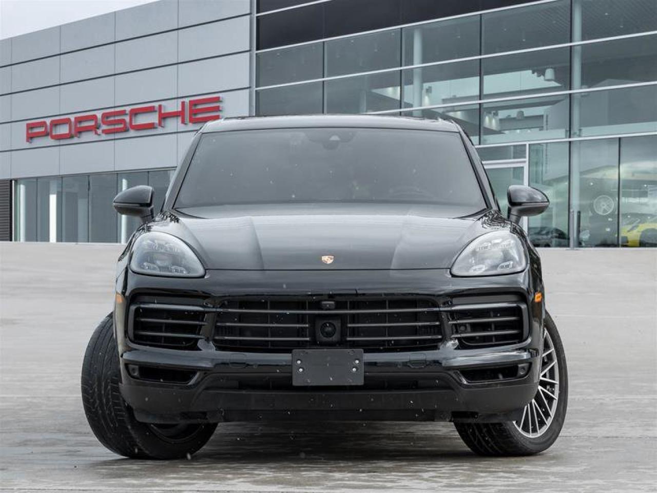 2023 Porsche Cayenne Platinum Edition AWD Assistance Pkg Premium Pkg Pl Photo