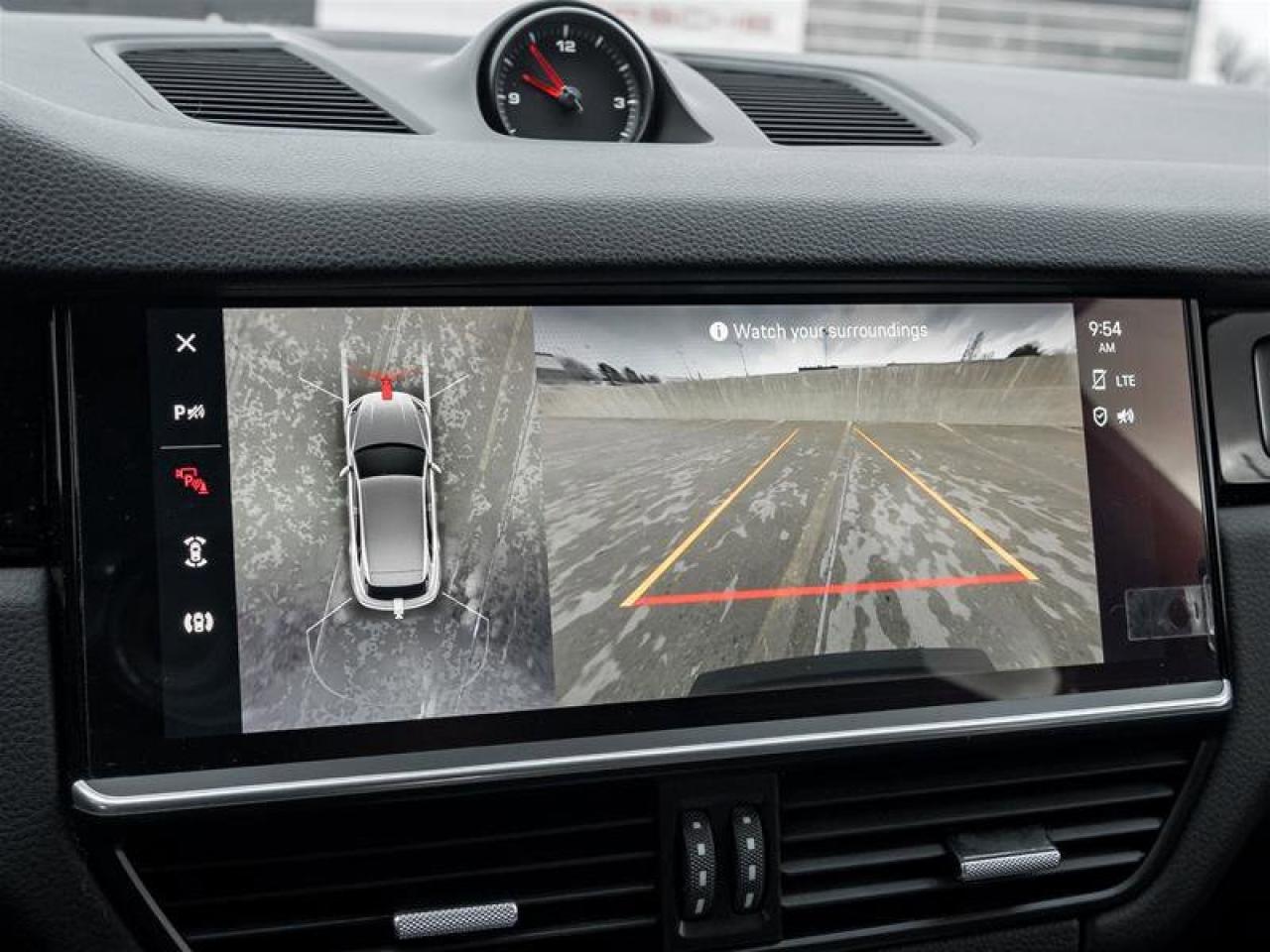 2023 Porsche Cayenne Platinum Edition AWD Assistance Pkg Premium Pkg Pl Photo