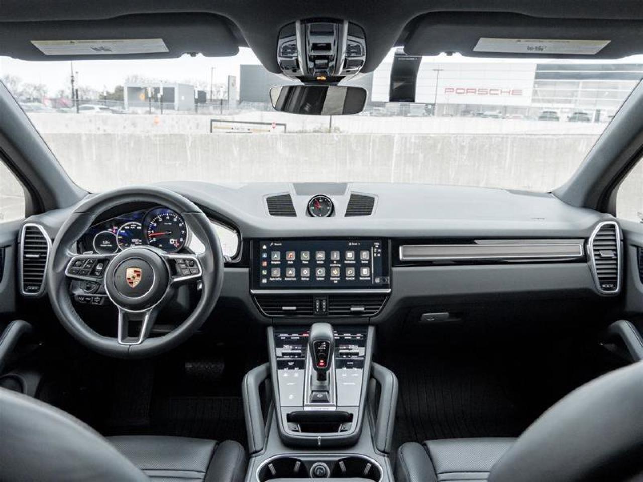 2023 Porsche Cayenne Platinum Edition AWD Assistance Pkg Premium Pkg Pl Photo