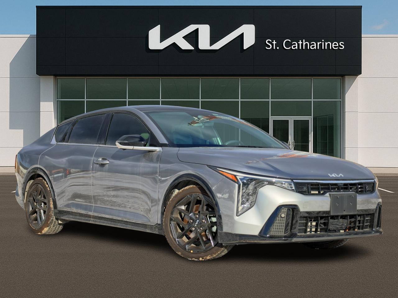 2025 Kia K4 GT-Line Turbo Limited FWD Photo4