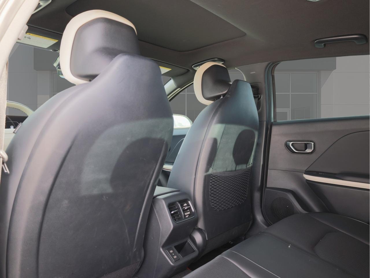 2025 Kia K4 GT-Line Turbo Limited  Premium Audio  SurroundView Photo