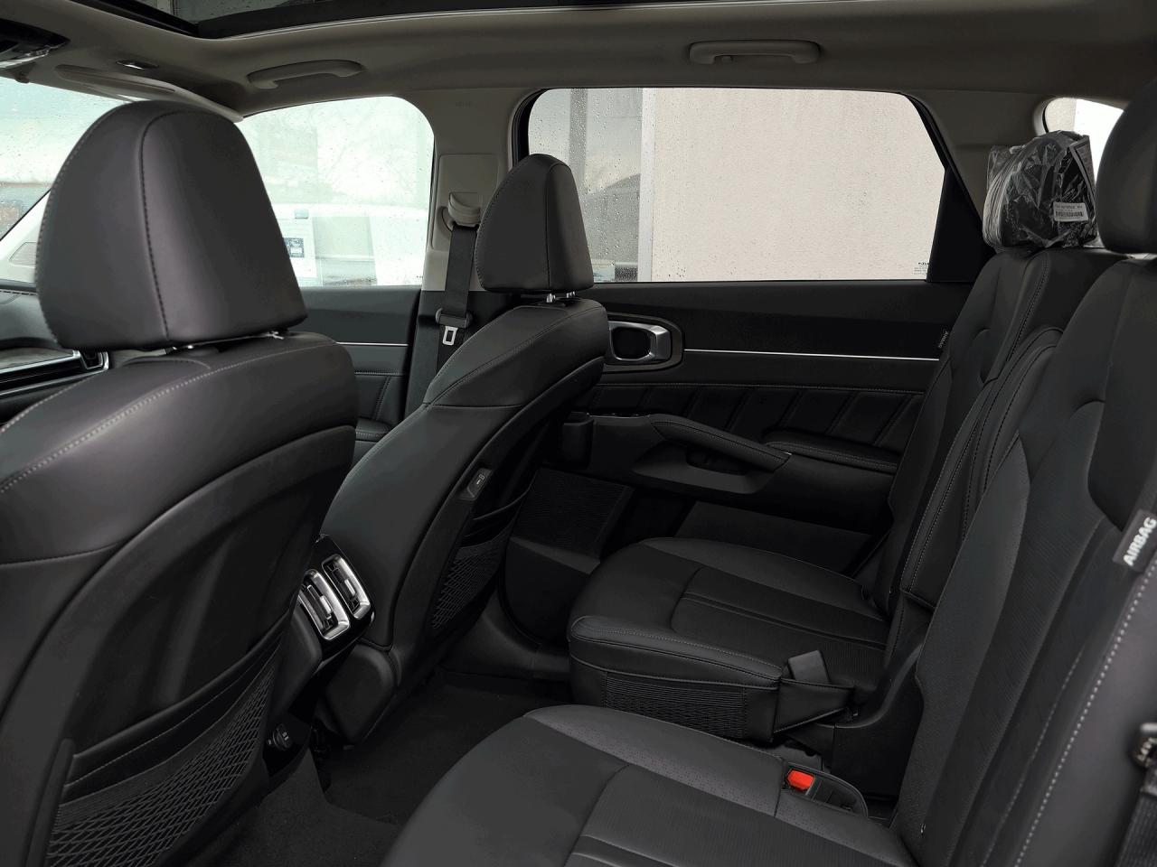 2025 Kia Sorento X-Line AWD   Demonstrator Photo