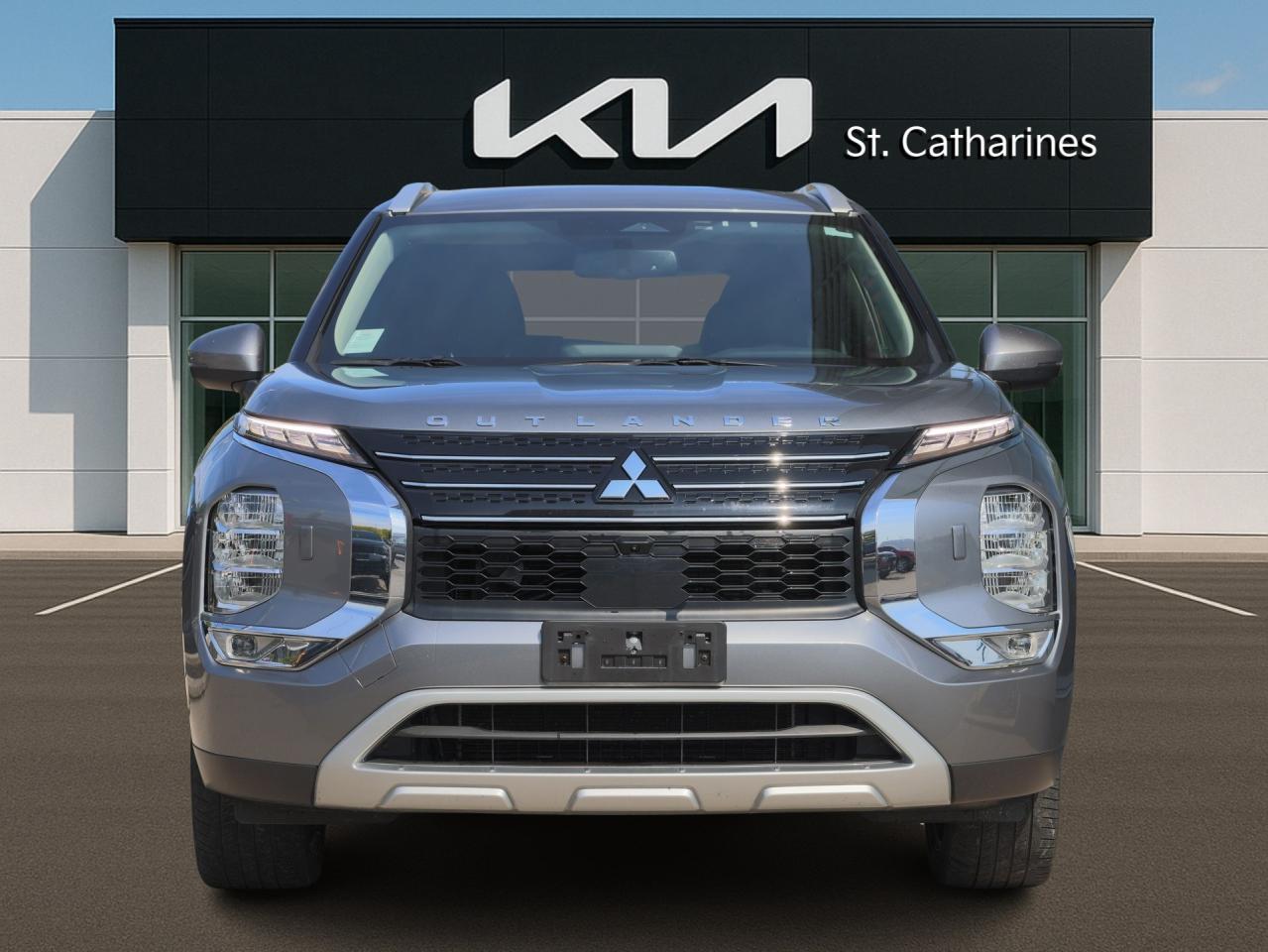 2023 Mitsubishi Outlander PHEV SEL S-AWC   Rain-Sensing Wipers   NAV   360 Cam Photo4