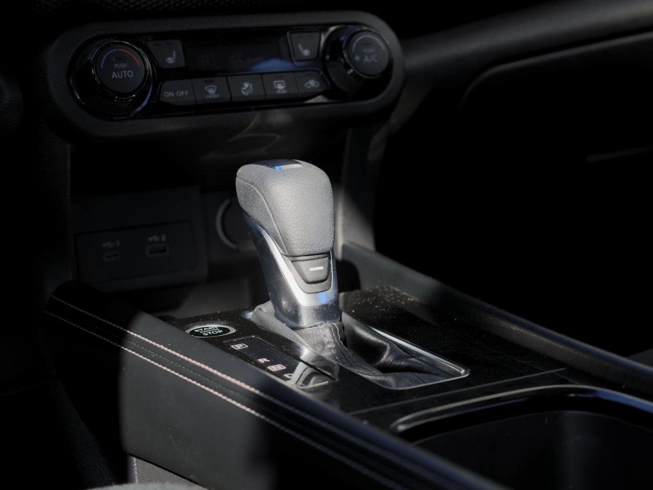 2024 Nissan Kicks SV   Climate Ctrl   Smart Cruise   Push Start Photo