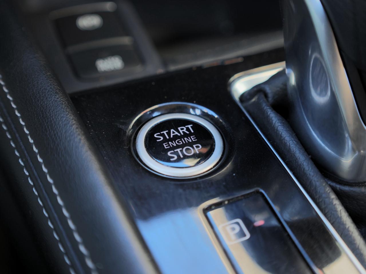 2024 Nissan Kicks SV   Climate Ctrl   Smart Cruise   Push Start Photo