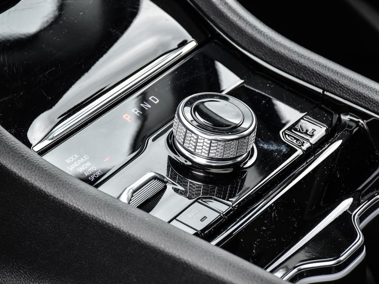 2023 Jeep Grand Cherokee 4xe Photo