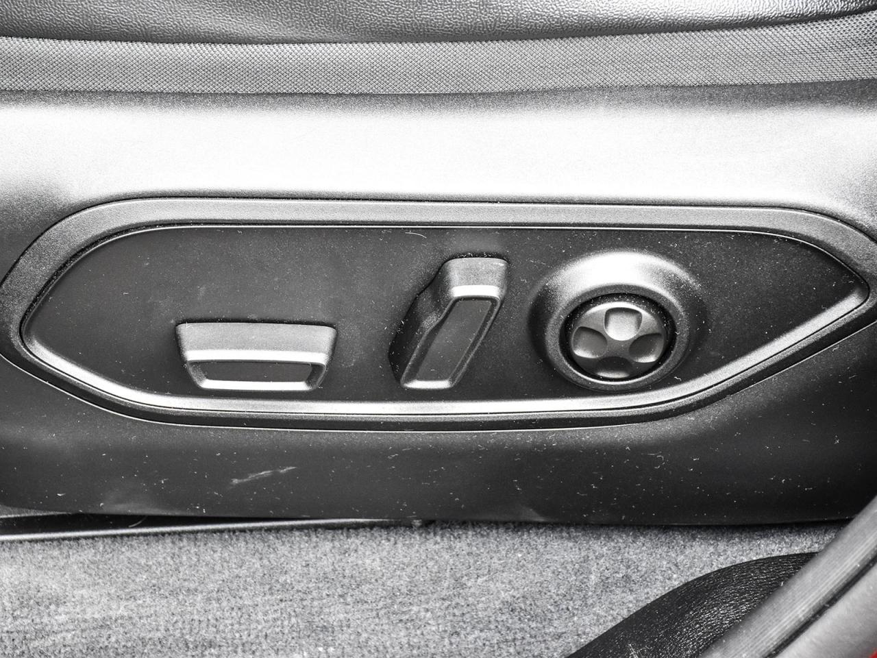 2023 Jeep Grand Cherokee 4xe Photo