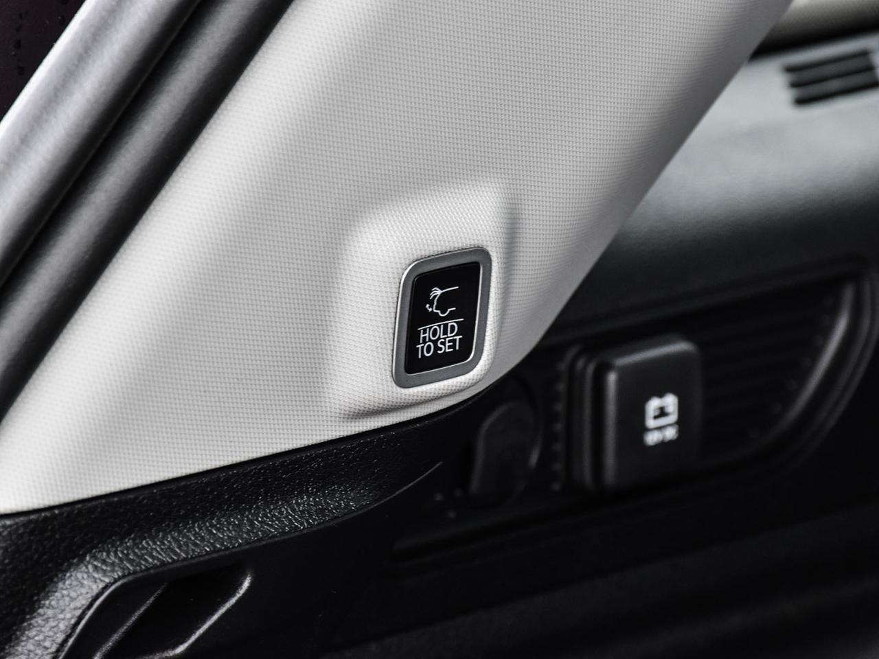 2023 Jeep Grand Cherokee 4xe Photo