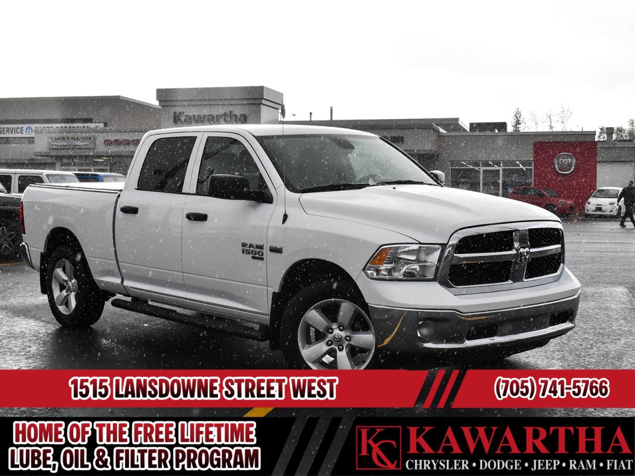2023 RAM 1500 Classic TRADESMAN Photo0