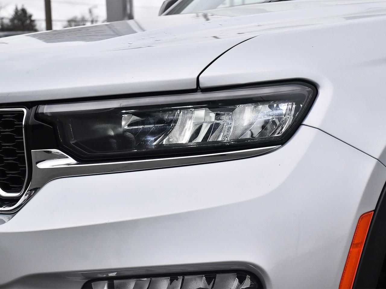 2023 Jeep Grand Cherokee 4xe Photo