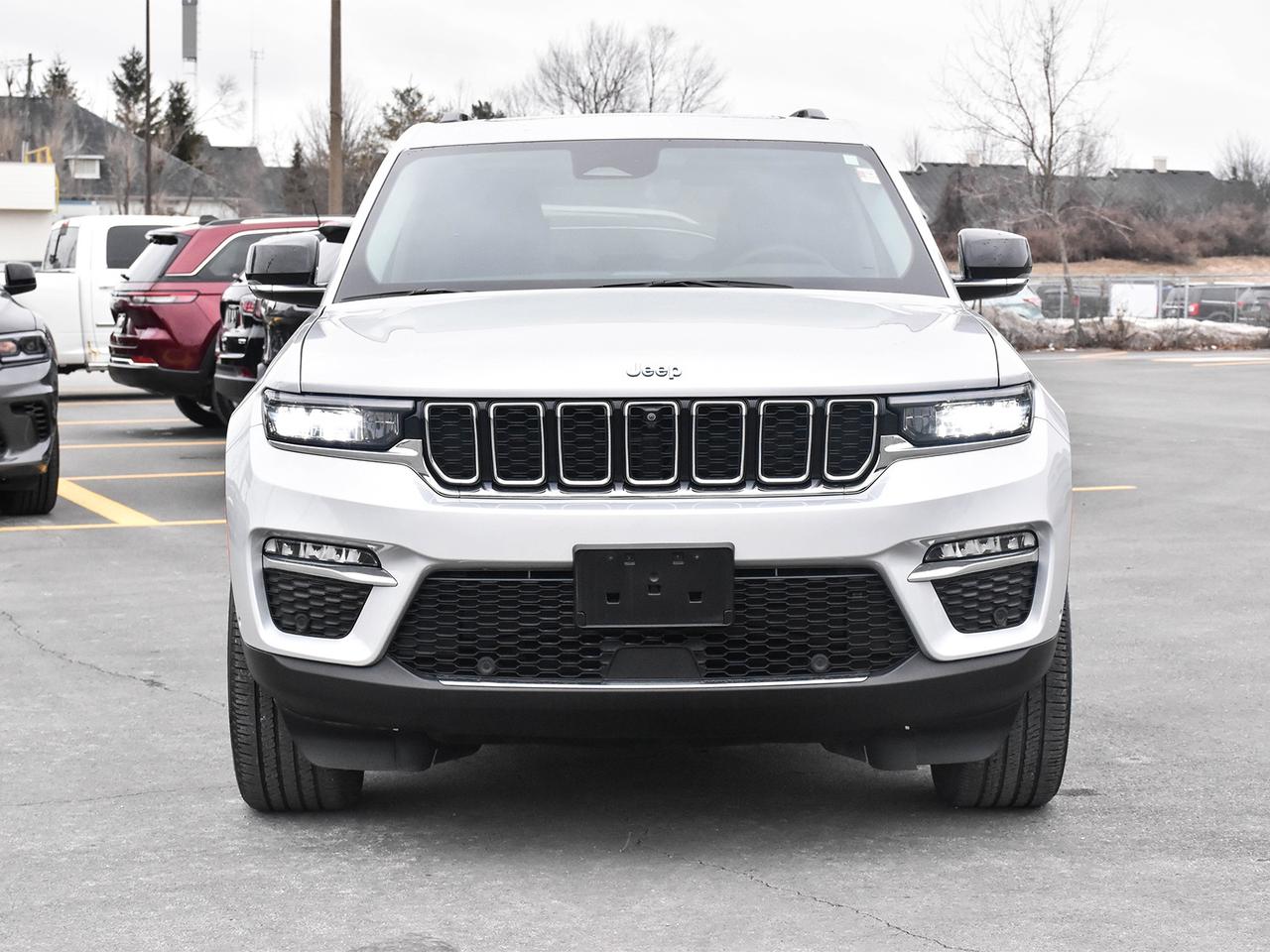 2023 Jeep Grand Cherokee 4xe Photo2