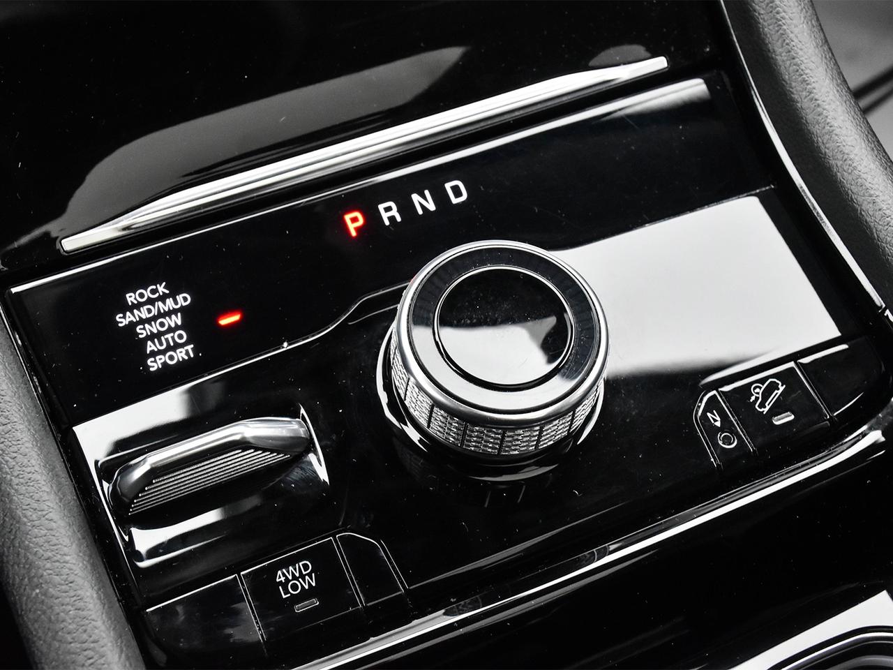 2023 Jeep Grand Cherokee 4xe Photo