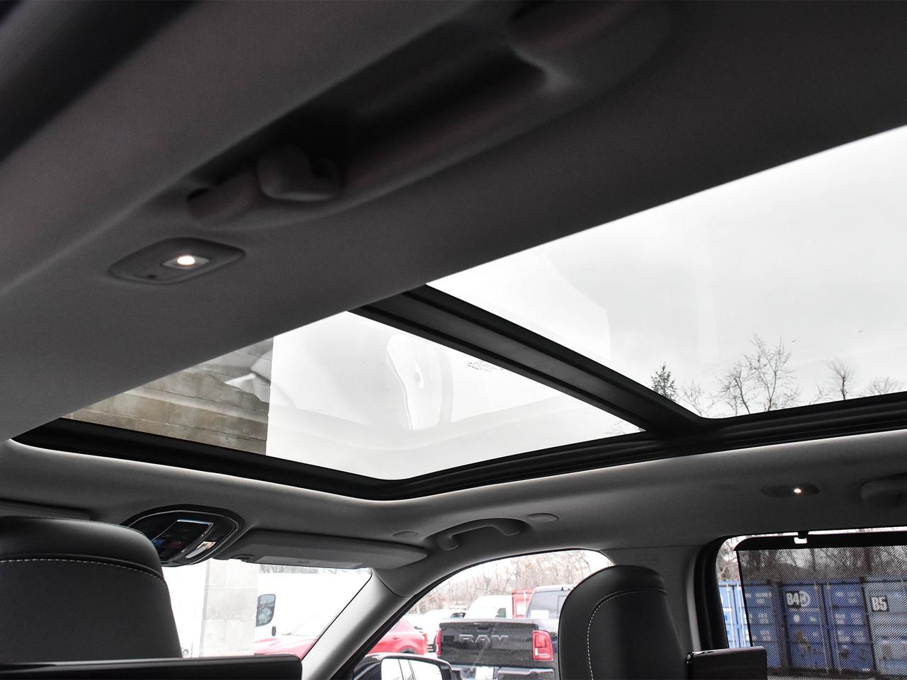 2023 Jeep Grand Cherokee 4xe Photo