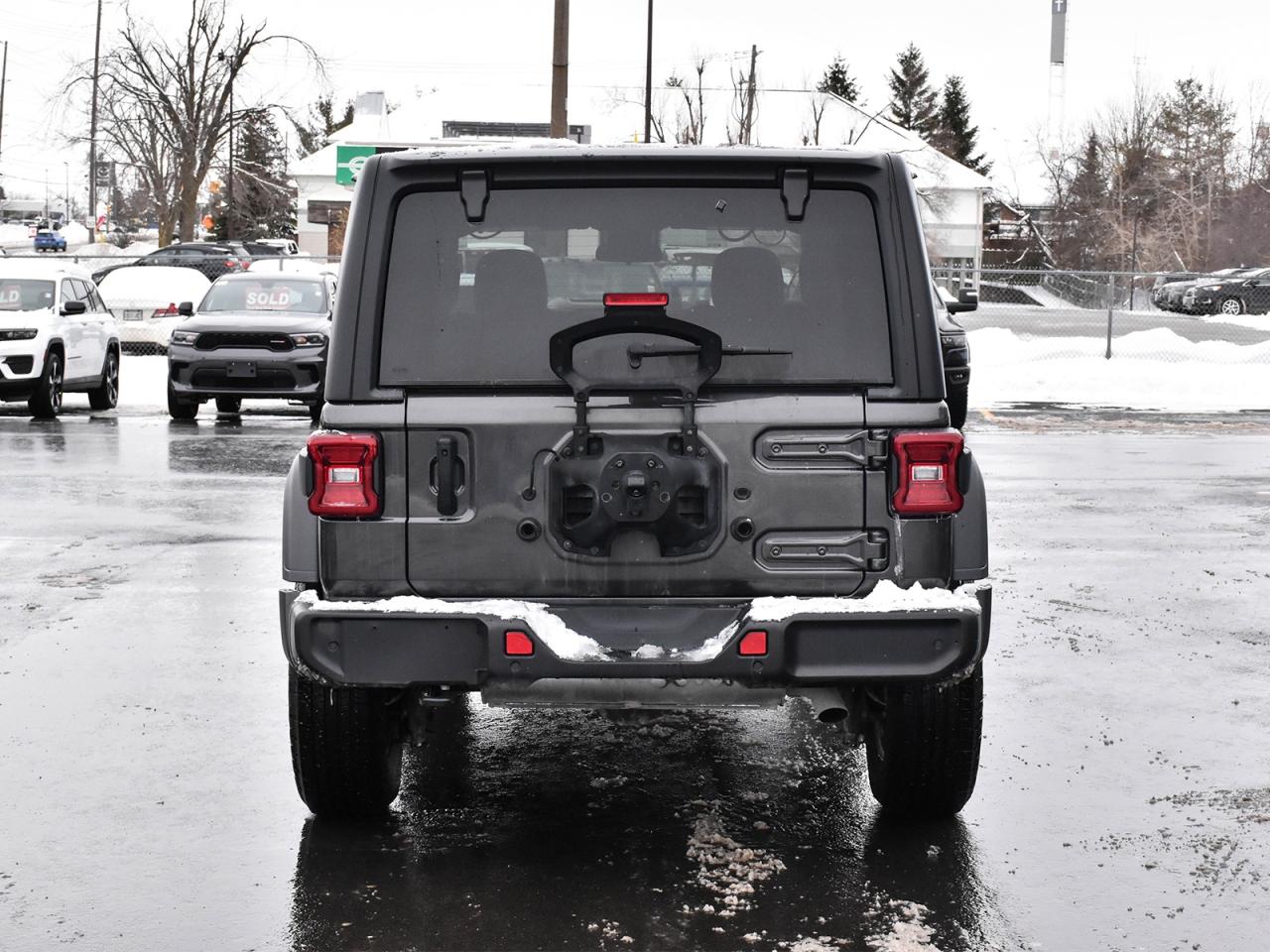 2024 Jeep Wrangler SPORT Photo