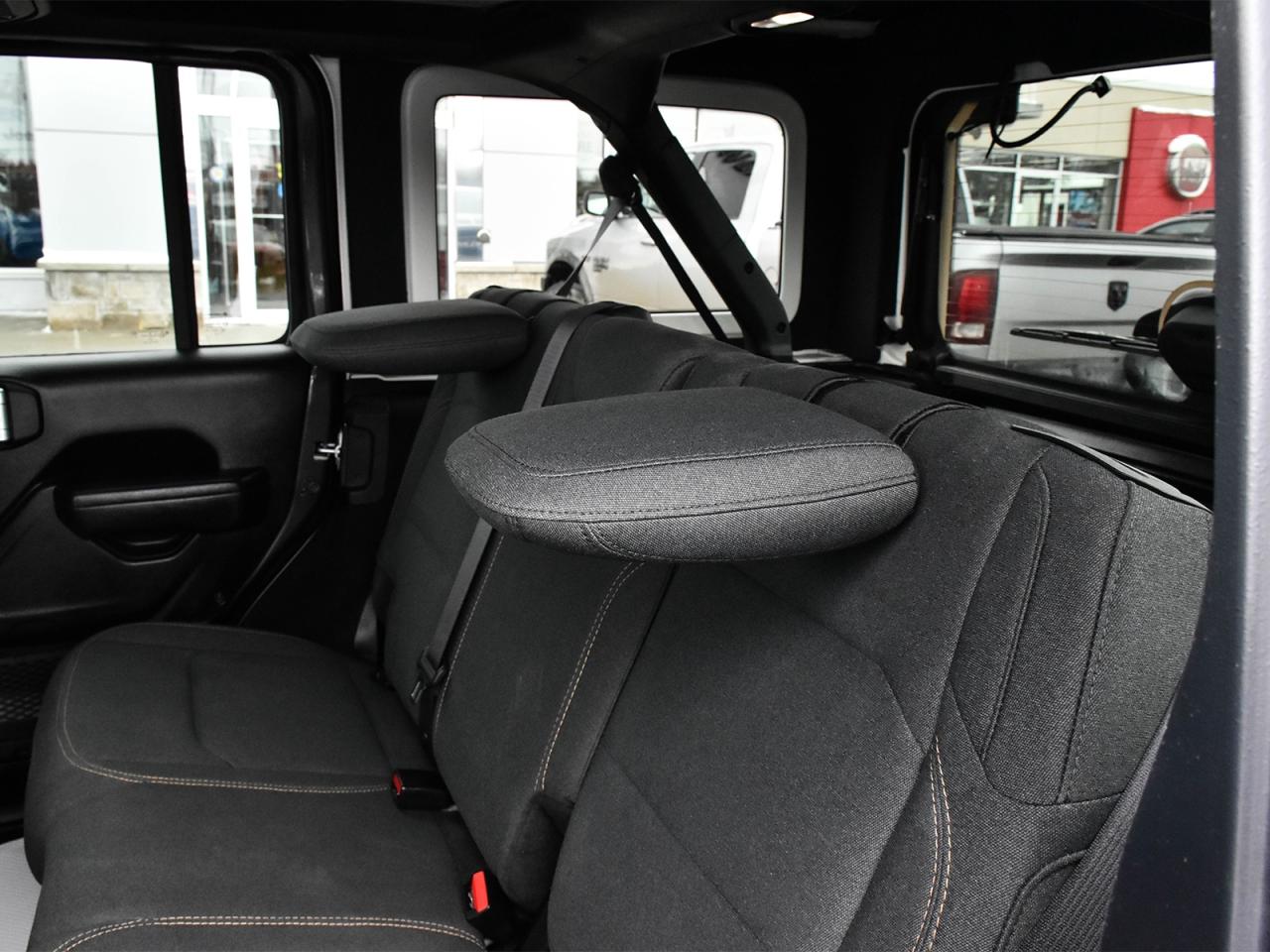 2024 Jeep Wrangler SPORT Photo