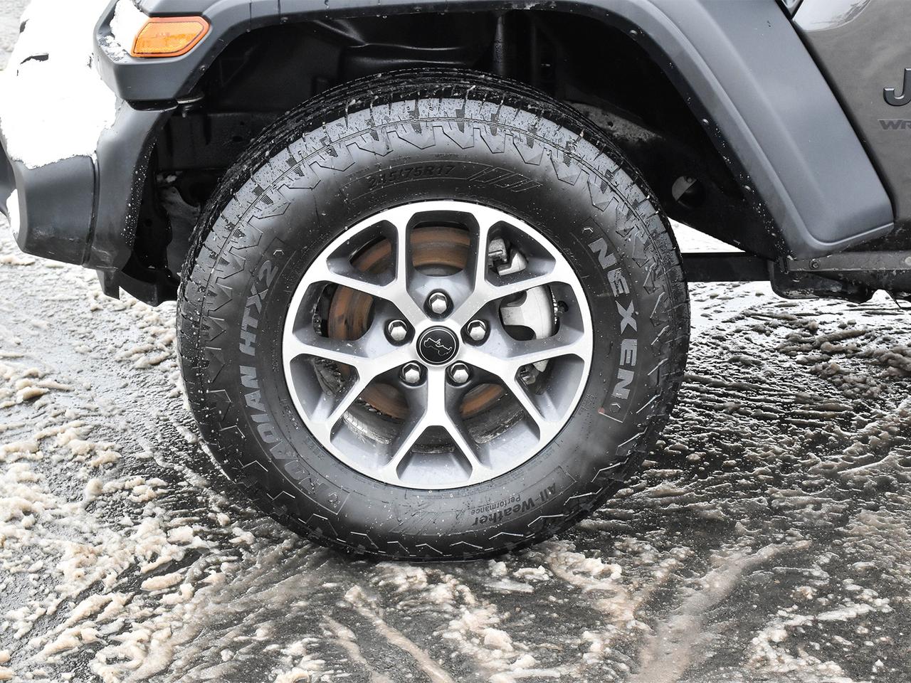 2024 Jeep Wrangler SPORT Photo