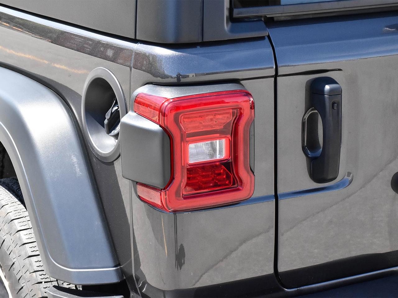 2024 Jeep Wrangler Sport S Photo